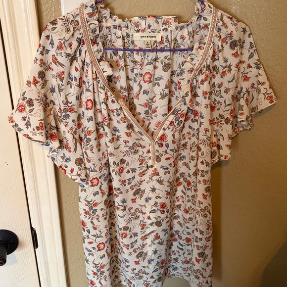 Max Studio Multicolor Floral Ruffle Blouse - Picture 3 of 4